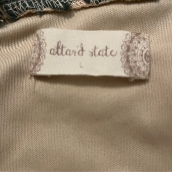 Altar’d State Lace Dress - Picture 4 of 6